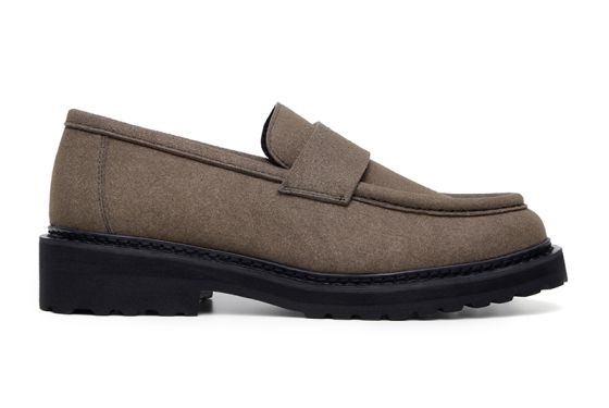 Everyday Loafer